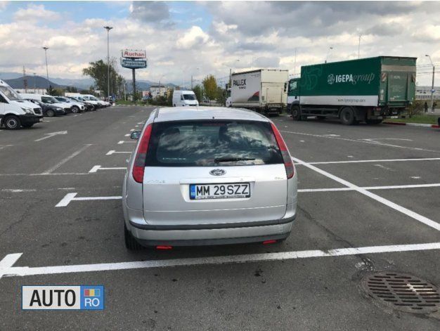 Second-hand Ford Focus 109 CP (80 kW) 2006 Argintiu Break