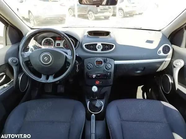 Second-hand Renault Clio II 120 CP (88 kW) 2008 Berlinǎ