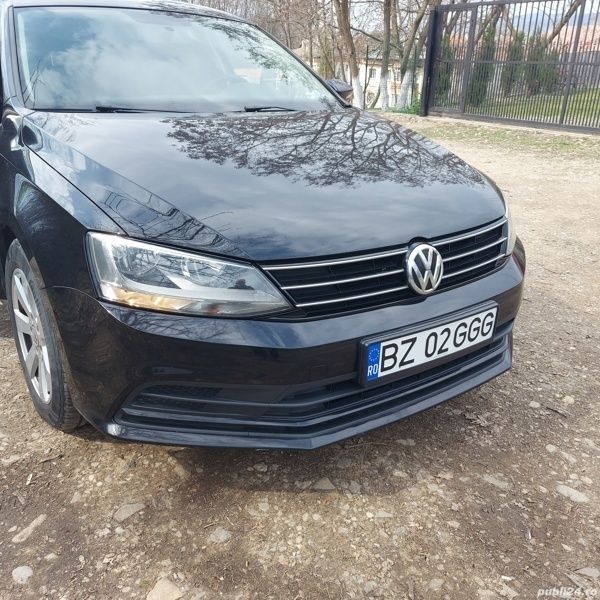 Utilizat 2015 VW Jetta Berlinǎ | 7.800 EUR (Preț OK) - Imagine 1/4