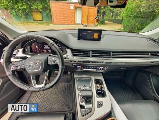 Gri Utilizat 2017 Audi Q7 S-Line SUV | 36.000 EUR (Preț bun) - Imagine 1/4