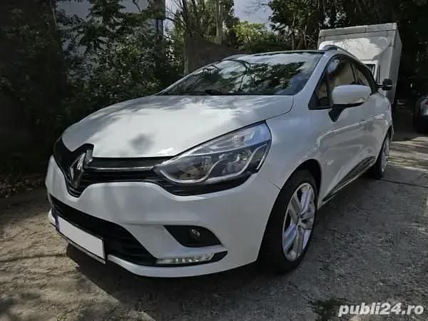 Alb Utilizat 2020 Renault Clio GrandTour Break | 6.990 EUR (Preț OK) - Imagine 1/4