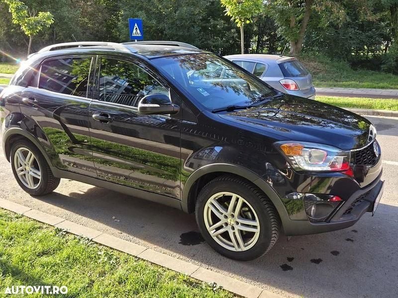 Culoarenegru Utilizat 2015 Ssangyong (KGM) Korando SUV | 7.200 EUR - Imagine 1/4