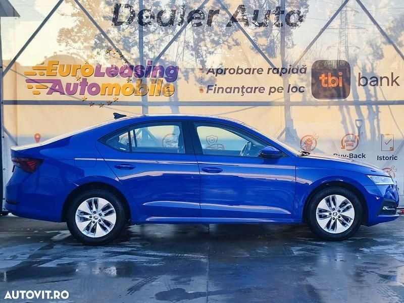 Second-hand Skoda Octavia Ambition 110 CP (80 kW) 2023 Culoarealbastru Berlinǎ