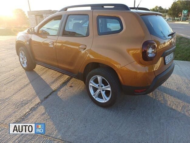 Maro Utilizat 2021 Dacia Duster SUV | 12.200 EUR (Super Preț) - Imagine 1/4