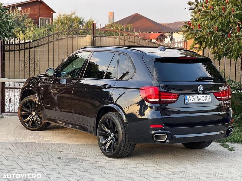 Second-hand BMW X5 Sport Line 258 CP (189 kW) 2015 Culoarenegru SUV