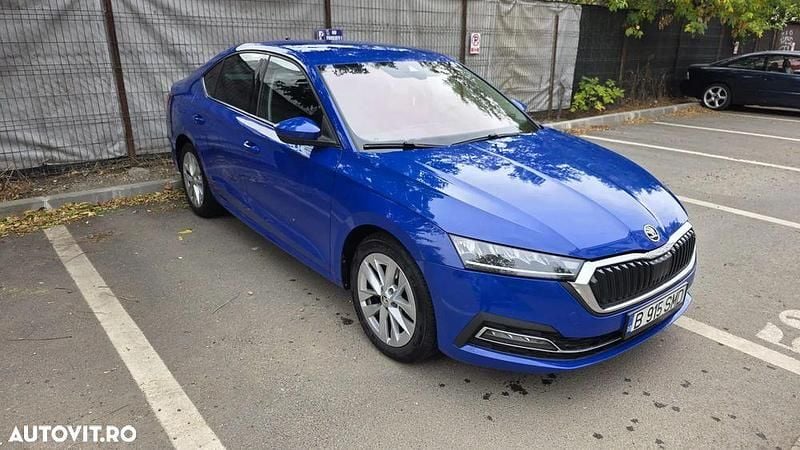 Culoarealbastru Utilizat 2021 Skoda Octavia Ambition Berlinǎ | 15.900 EUR (Preț OK) - Imagine 1/4