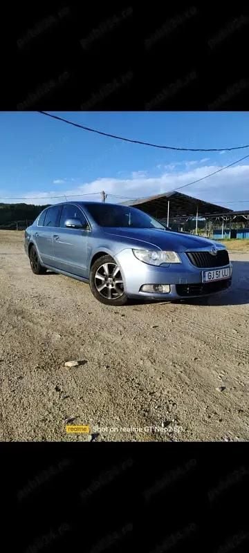 Utilizat 2009 Skoda Superb Berlinǎ | 5.200 EUR (Preț bun) - Imagine 1/4