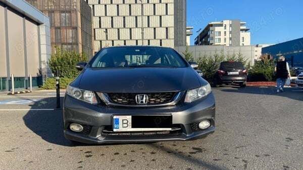 Gri Utilizat 2015 Honda Civic LS Berlinǎ | 8.990 EUR (Preț OK) - Imagine 1/4