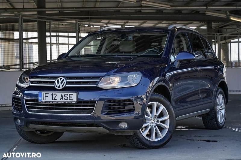 Culoarenegru Utilizat 2011 VW Touareg SUV | 7.999 EUR (Preț OK) - Imagine 1/4