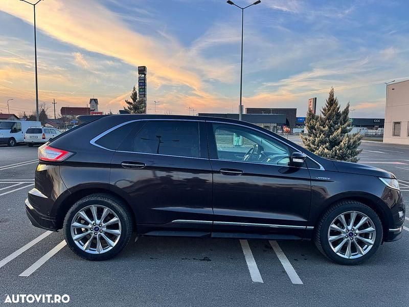 Second-hand Ford Edge Vignale 210 CP (154 kW) 2018 Culoaremaro SUV