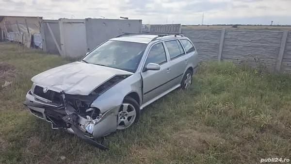 Utilizat 2003 Skoda Octavia Break | 600 EUR (Super Preț) - Imagine 1/4