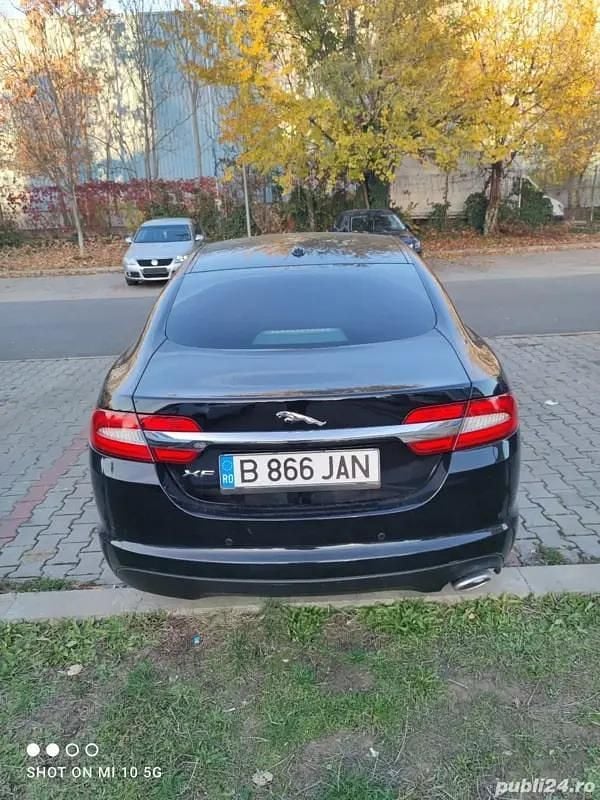 Second-hand Jaguar XF 200 CP (147 kW) 2013 Berlinǎ