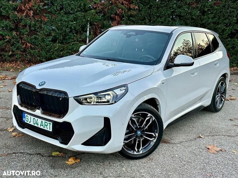 Culoarealb Utilizat 2024 BMW iX1 M Sport SUV | 43.300 EUR - Imagine 1/4