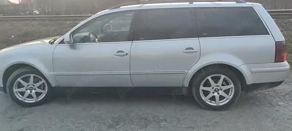 Second-hand VW Passat 131 CP (96 kW) 2004 Gri Break