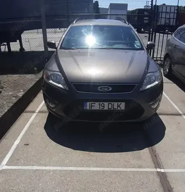 Utilizat 2011 Ford Mondeo Hatchback | 3.000 EUR (Preț OK) - Imagine 1/4