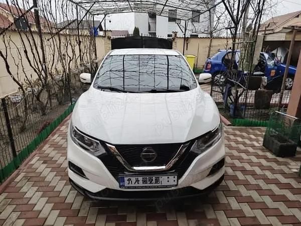 Alb Second-hand 2021 Nissan Qashqai SUV | 16.500 EUR (Preț bun) - Imagine 1/4