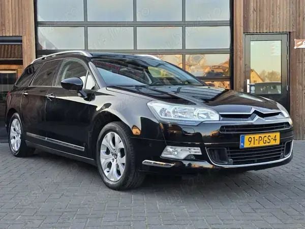 Second-hand Citroën C5 156 CP (114 kW) 2011 Negru Break