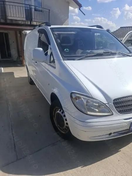 Utilizat 2008 Mercedes Vito Monovolum | 2.700 EUR - Imagine 1/4