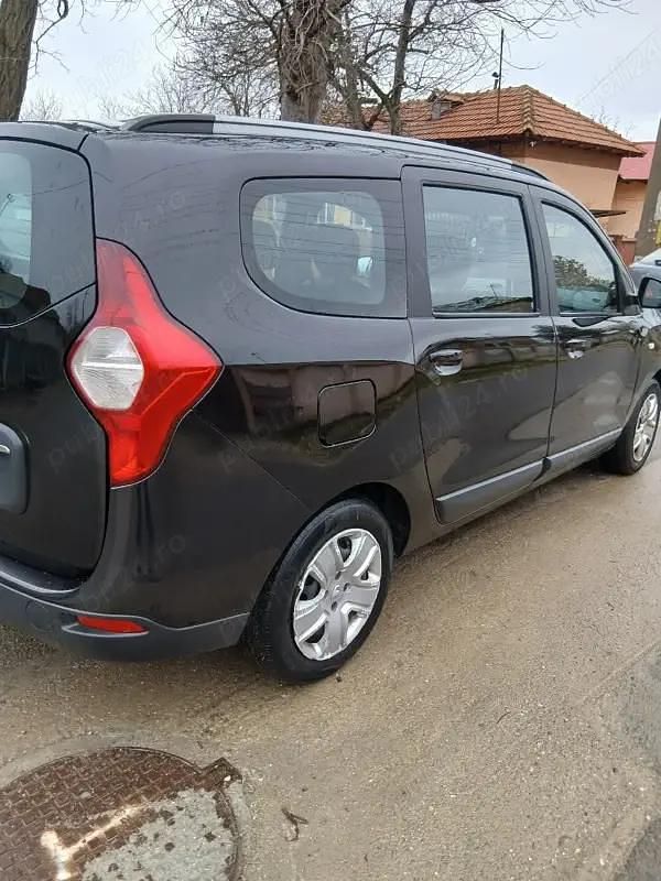 Second-hand Dacia Lodgy 80 CP (58 kW) 2019 Monovolum