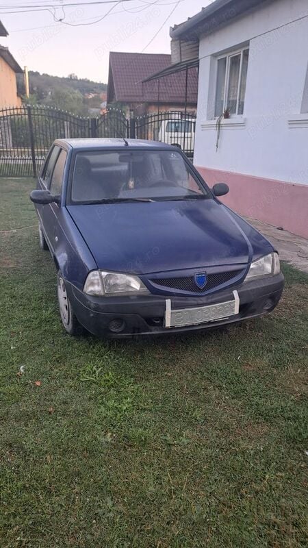 Utilizat 2004 Dacia Solenza Hatchback | 490 EUR - Imagine 1/4