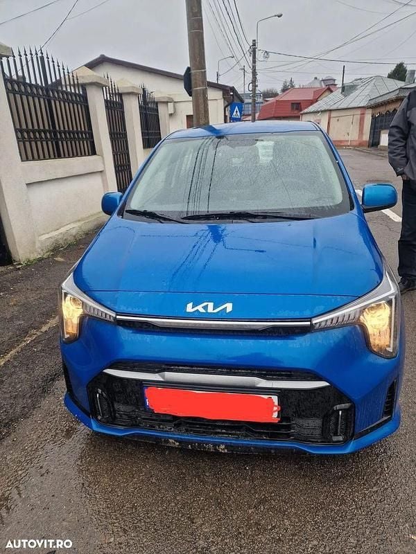 Second-hand Kia Picanto 79 CP (58 kW) 2024 Culoarealbastru Hatchback