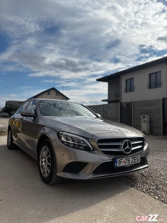 Utilizat 2019 Mercedes C200 Berlinǎ | 20.990 EUR (Super Preț) - Imagine 1/4