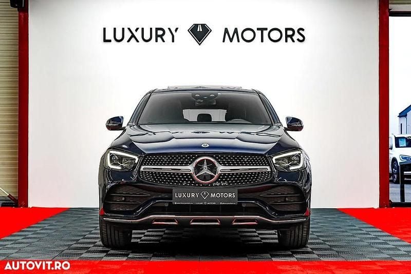 Second-hand Mercedes GLC300 AMG line Plus 319 CP (234 kW) 2020 Culoarealbastru Coupe