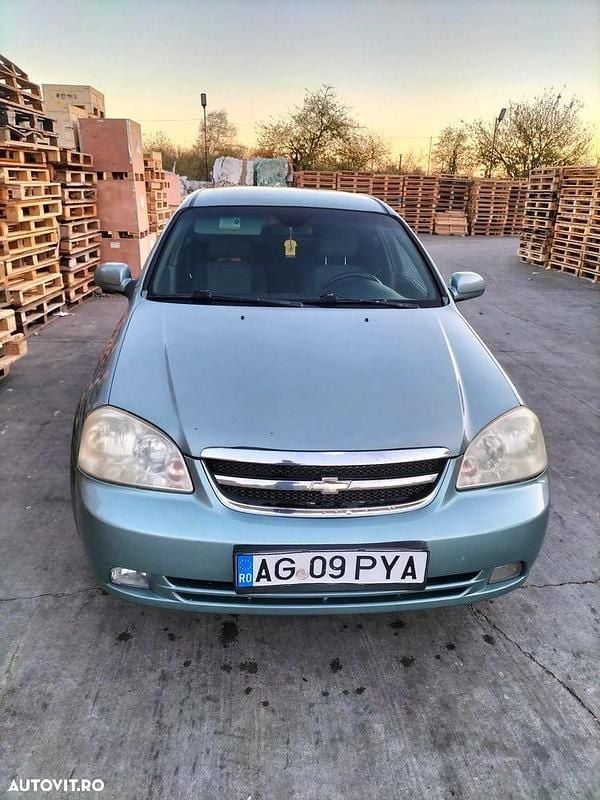 Second-hand Chevrolet Lacetti SE 109 CP (80 kW) 2006 Culoareverde Berlinǎ