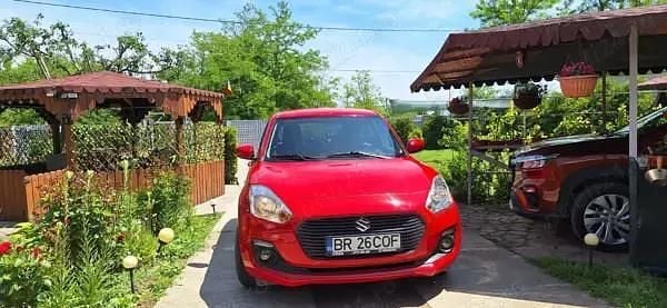 Rosu Utilizat 2020 Suzuki Swift Hatchback | 8.500 EUR - Imagine 1/4