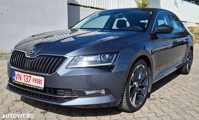 Culoaregri Utilizat 2016 Skoda Superb Premium Edition Berlinǎ | 15.200 EUR (Preț OK) - Imagine 1/4