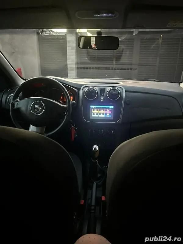 Utilizat 2016 Dacia Sandero Stepway Hatchback | 4.250 EUR (Preț bun) - Imagine 1/4