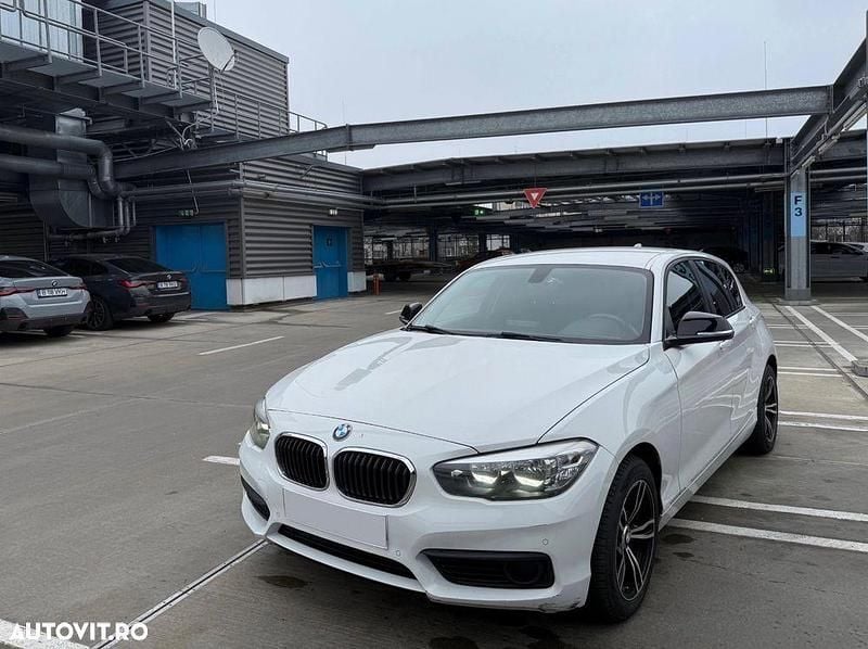 Second-hand BMW 120 Sport Line 190 CP (139 kW) 2015 Culoarealb Hatchback