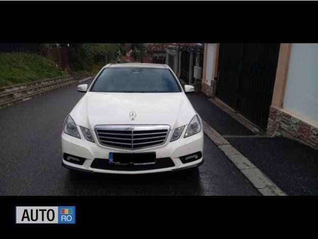 Second-hand Mercedes E250 204 CP (150 kW) 2011 Alb Berlinǎ