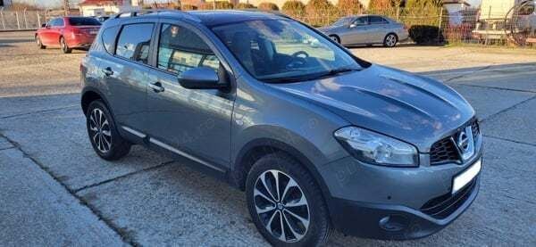 Argintiu Utilizat 2011 Nissan Qashqai SUV | 5.500 EUR (Preț bun) - Imagine 1/4