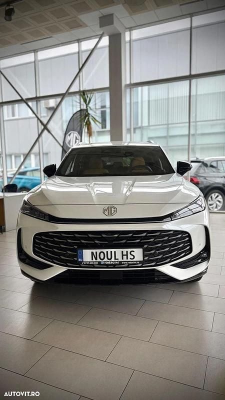 Nouă MG HS 224 CP (164 kW) 2025 Culoarealb SUV