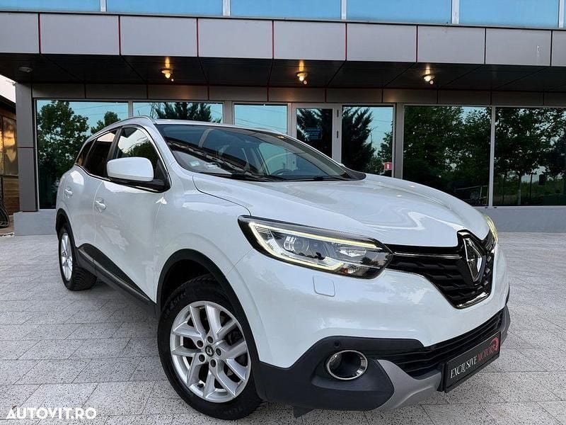Alb Utilizat 2018 Renault Kadjar XMOD SUV | 11.390 EUR (Preț bun) - Imagine 1/4