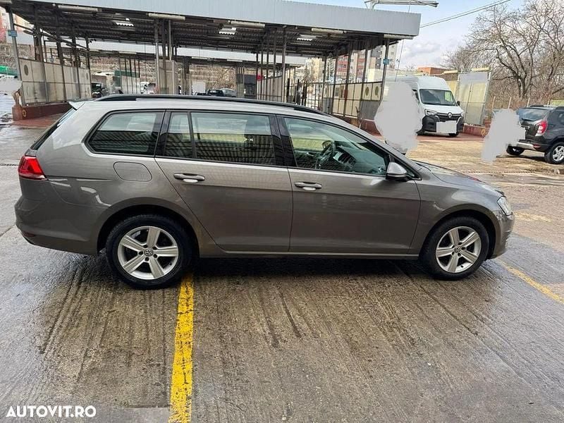 Culoaremaro Utilizat 2016 VW Golf VII Comfortline Break | 9.300 EUR (Preț OK) - Imagine 1/4