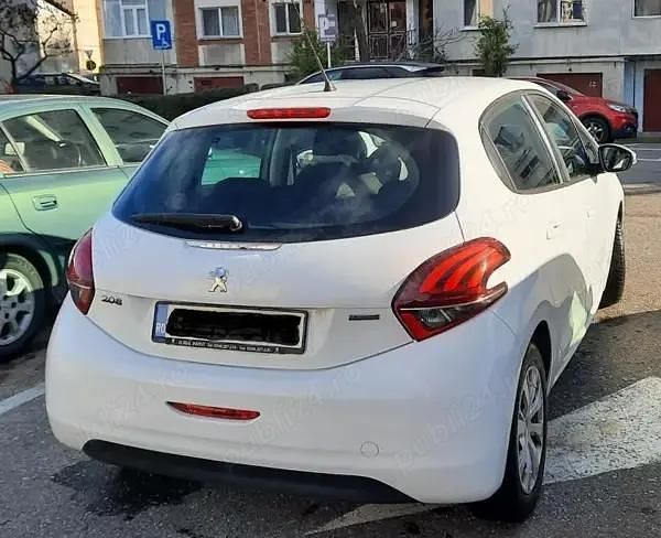 Second-hand Peugeot 208 Active 82 CP (60 kW) 2016 Alb Hatchback