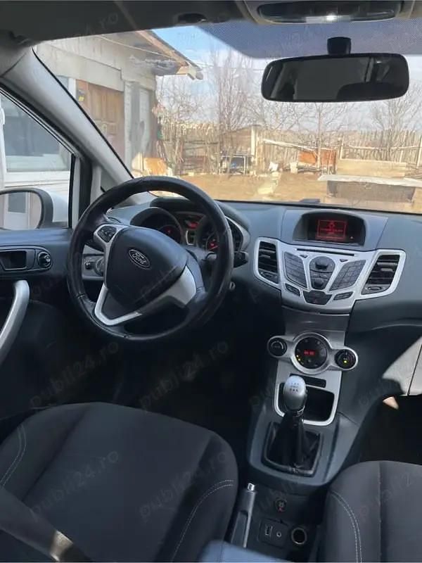 Second-hand Ford Fiesta 71 CP (52 kW) 2009 Hatchback