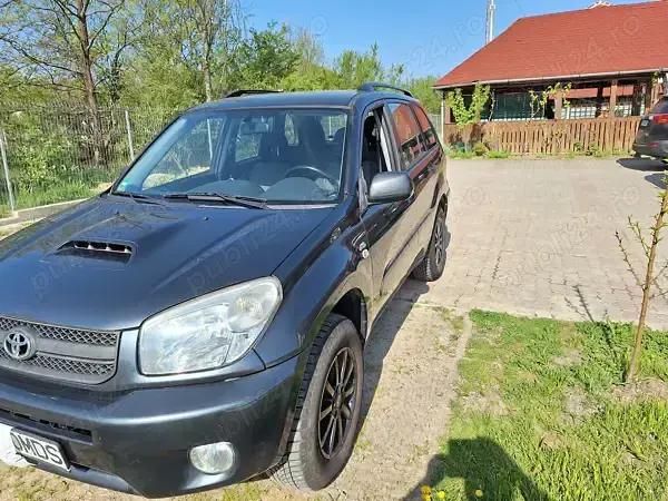 Second-hand Toyota RAV4 116 CP (85 kW) 2005 SUV