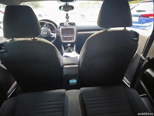 Utilizat 2011 VW Scirocco Coupe | 5.000 EUR (Preț OK) - Imagine 1/4