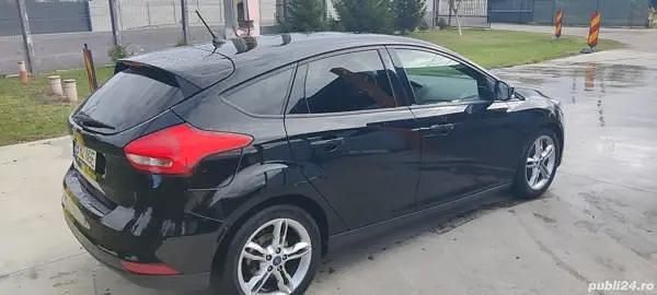 Second-hand Ford Focus Business Edition 120 CP (88 kW) 2017 Negru Hatchback