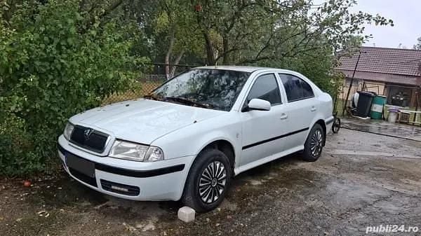 Second-hand Skoda Octavia Tour 90 CP (66 kW) 2006 Hatchback