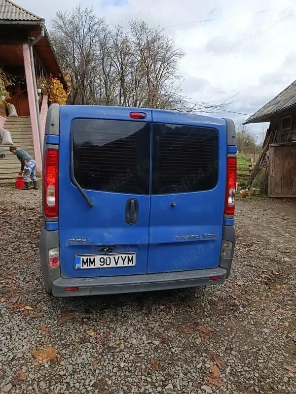 Utilizat 2008 Opel Vivaro Monovolum | 3.790 EUR (Super Preț) - Imagine 1/4