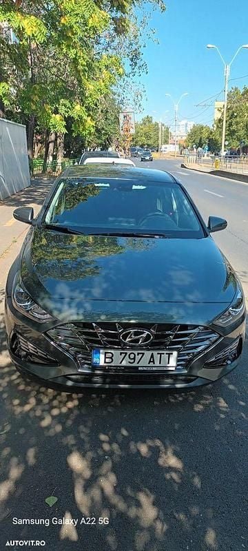 Culoaregri Utilizat 2023 Hyundai i30 Hatchback | 16.995 EUR (Preț bun) - Imagine 1/4