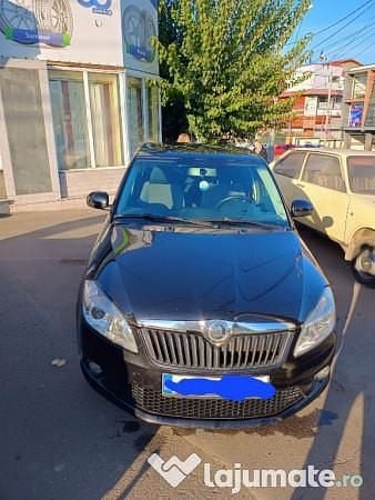 Utilizat 2015 Skoda Fabia Hatchback | 6.000 EUR (Preț OK) - Imagine 1/4