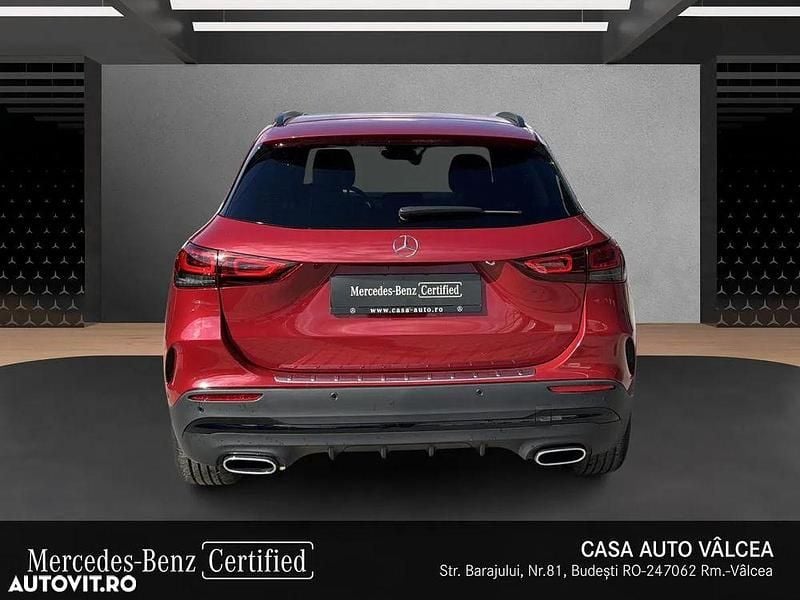 Second-hand Mercedes GLA200 163 CP (119 kW) 2023 Rosu SUV