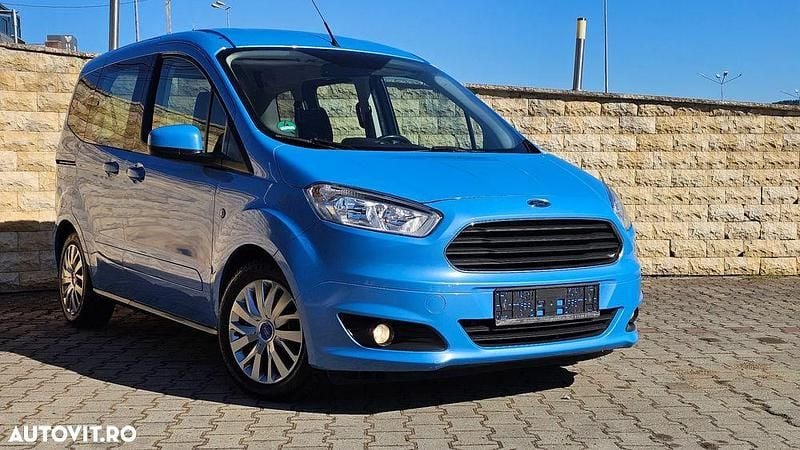 Albastru Utilizat 2015 Ford Tourneo Courier Ambiente Monovolum | 5.999 EUR (Preț OK) - Imagine 1/4