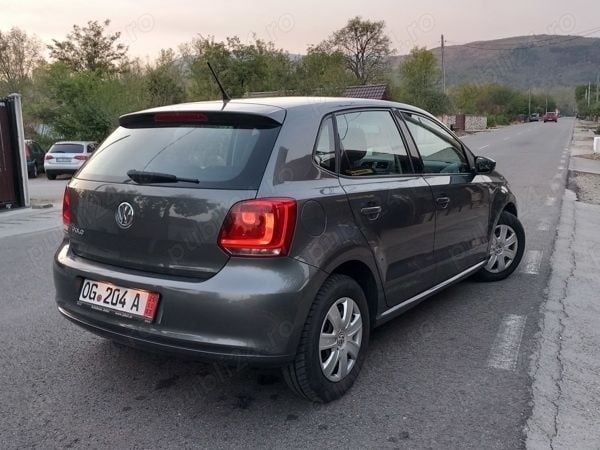 Second-hand VW Polo 60 CP (44 kW) 2010 Gri Hatchback