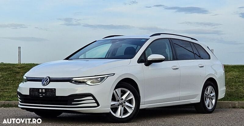 Alb Utilizat 2021 VW Golf VIII Break | 13.590 EUR (Super Preț) - Imagine 1/4